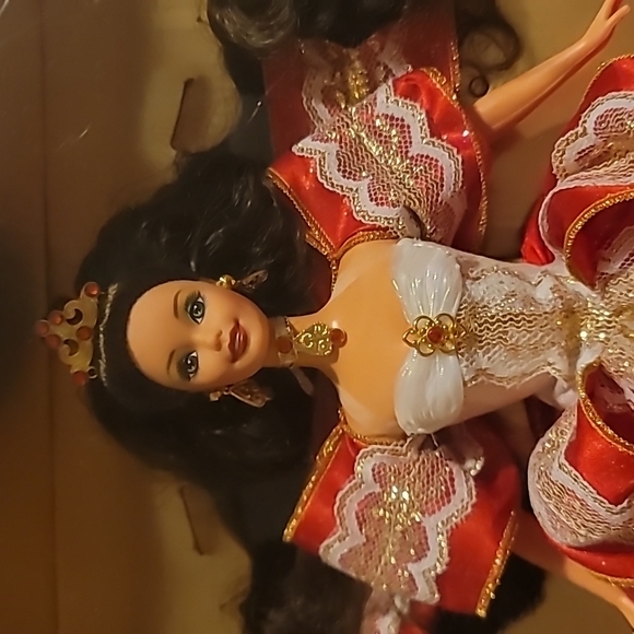 1997 Happy Holidays Vintage Barbie w/manufactured error. - Picture 3 of 5